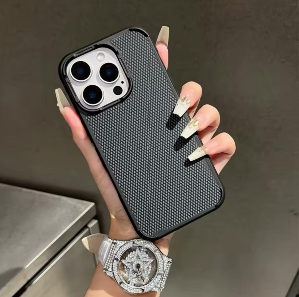 iPhone 16 Pro Max Man case MagSafe
